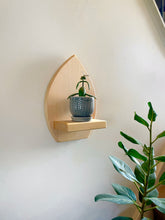 Leaf Wall Décor, Wooden Sconce with Shelf for Plant, Candle Holder